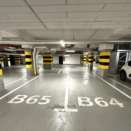 شقة Lotnisko Chopina Airport