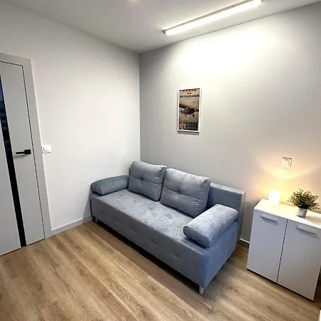 Lotnisko Chopina Airport وارسو